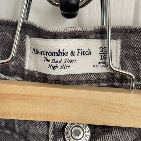 Abercrombie NWT Curve Love Dad Short 33 16 - Picture 4 of 4